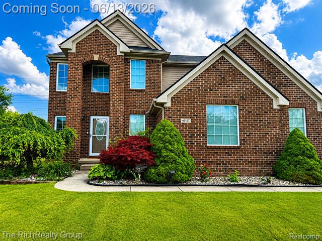 front view picture of 46127 Ashton Ct, Canton, MI. 48187