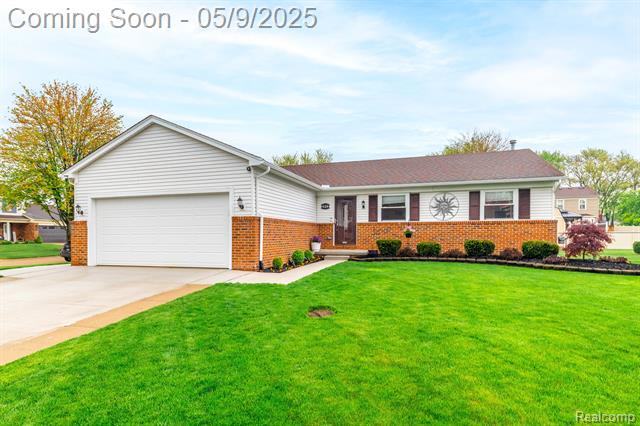 front view picture of 624 Bedford, Westland, MI. 48185