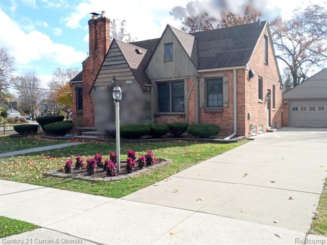front view picture of 23211 Myrtle, Dearborn, MI. 48128
