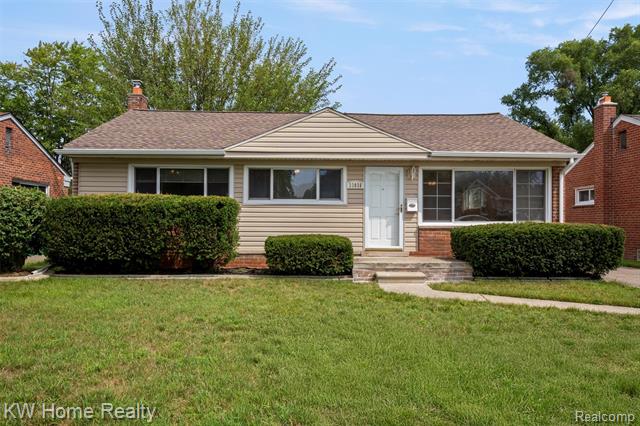 front view picture of 33038 Sheridan, Garden City, MI. 48135