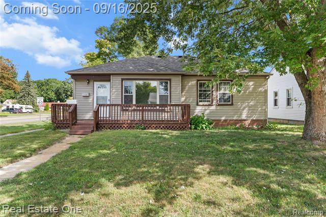 front view picture of 31344 Sheridan, Garden City, MI. 48135
