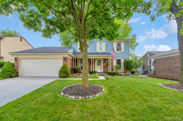 front view picture of 1640 Manton, Canton, MI. 48187