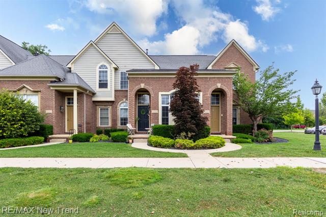 front view picture of 45929 Graystone, Canton, MI. 48187