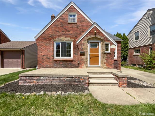 front view picture of 23112 Marlboro, Dearborn, MI. 48128