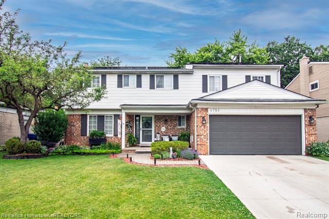 front view picture of 1751 Ranier, Canton, MI. 48187