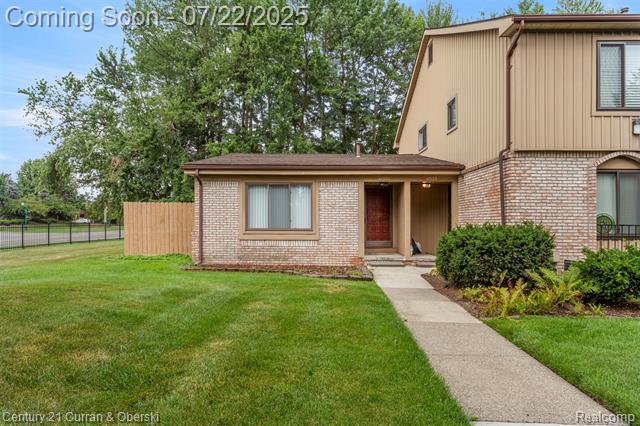 front view picture of 41523 Bedford, Canton, MI. 48187