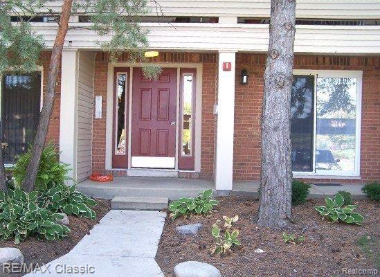 front view picture of 2003 Franklin, Canton, MI. 48187