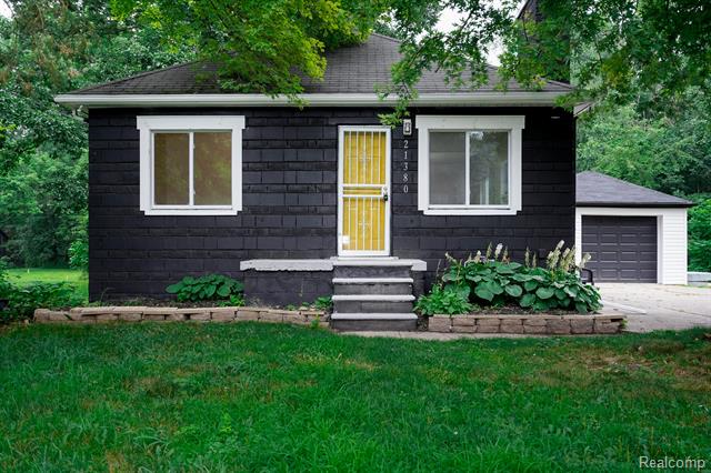 front view picture of 21380 W 9 Mile Rd, Southfield, MI. 48075