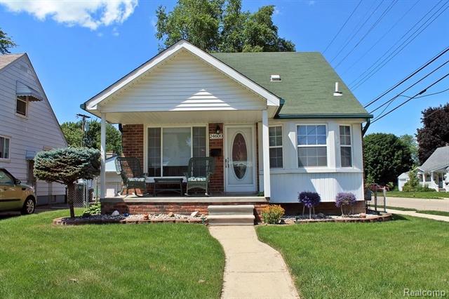 24600 Cooke Dearborn, MI. 48124 | Snabby